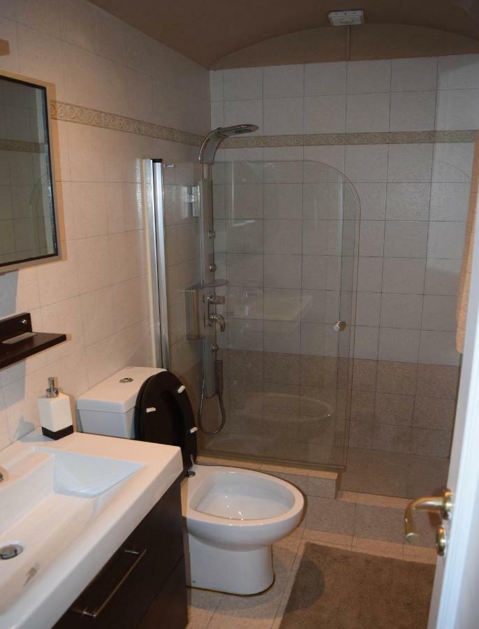 Metropolitan Macview Διαμέρισμα ピレウス エクステリア 写真